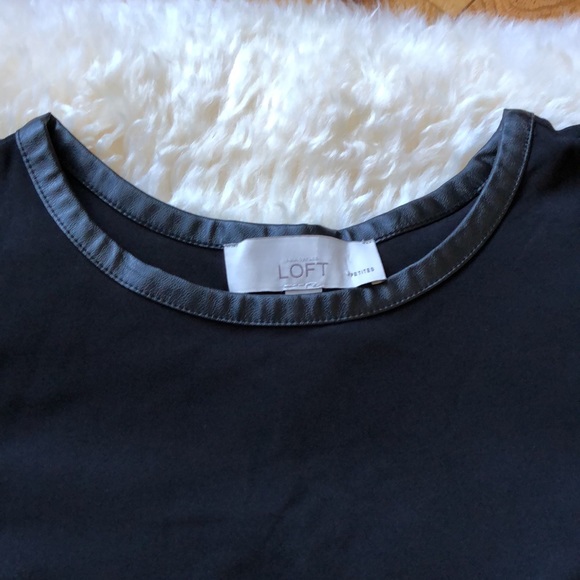 LOFT by ANN TAYLOR PETITES tops size XSP - Picture 9 of 11